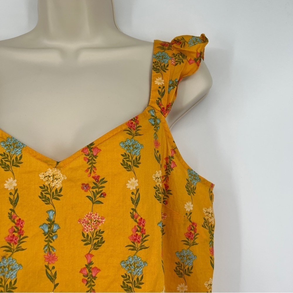 CeCe Yellow Wildflower Floral V-neckline Sleeveless Tank Top Floral Cotton